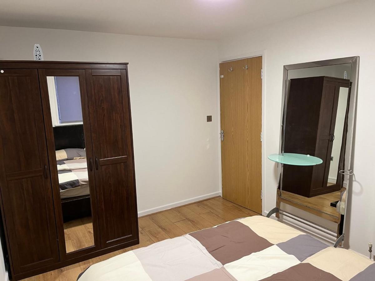 Three Bedroom House In Tooting By Star Apartments London Exterior photo
