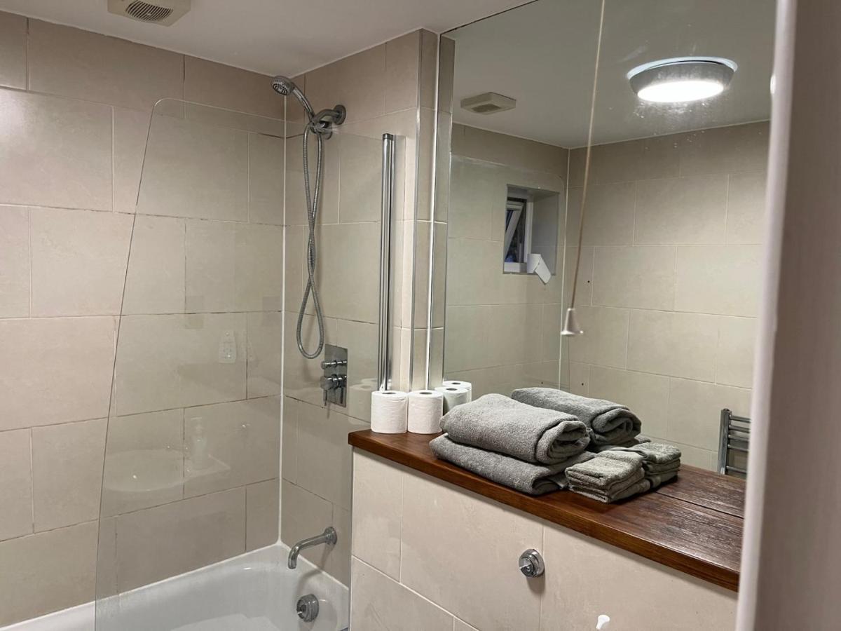 Three Bedroom House In Tooting By Star Apartments London Exterior photo